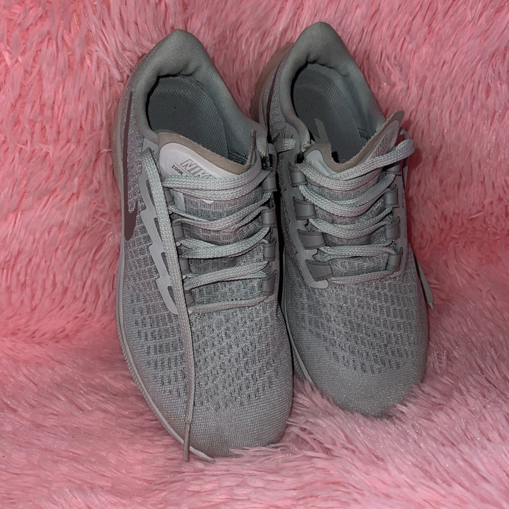 Running shoes